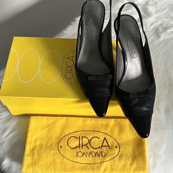 Circa Joan & David Black  Patent Slingback heeled pumps - Picture 13 of 13